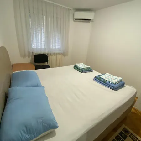 Holiday home Svraka *